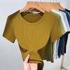 Kurzarm-T-Shirt mit Gewinde für Damen. Neues, einfarbiges Hemd mit innerer Bodenbildung für Damen. Modisches Oberteil mit großem Rundhalsausschnitt und Taille.