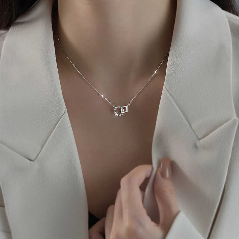 Square and Circle Interlocking Necklace Women's Simple Geometric Personality Niche Ins Wind Ring Pendant