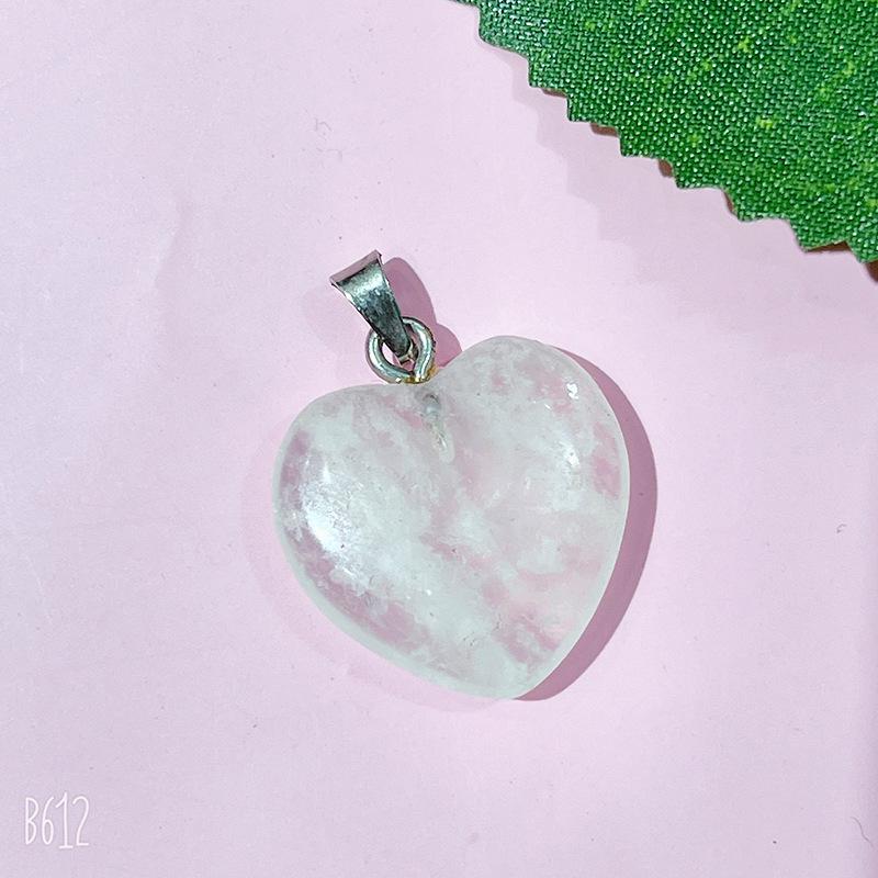 Natural Crystal Agate Heart Pendant Sweater Chain, 20mm Gemstone.