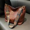 Umhängetasche für Damen im Bohemian-Stil mit großem Fassungsvermögen, Umhängetasche mit breitem Vintage-Riemen, lässige Pendlertasche