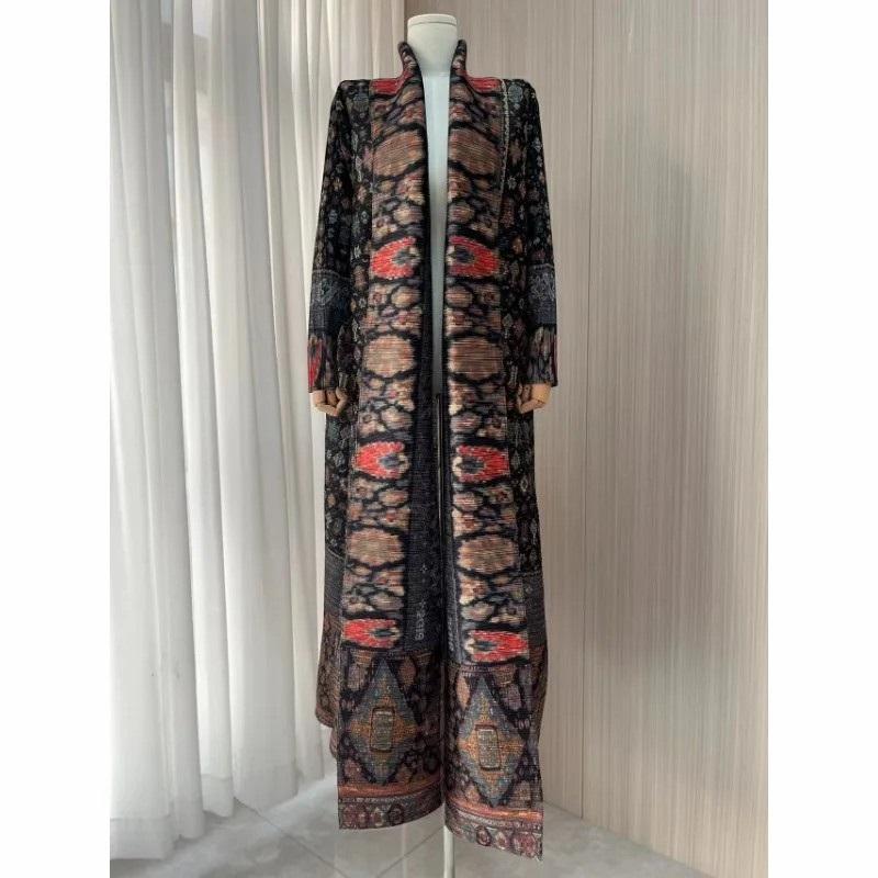 Long Gown Pleated Fall Models Versatile Trench Coat Coat Cape Print Women's Fashion