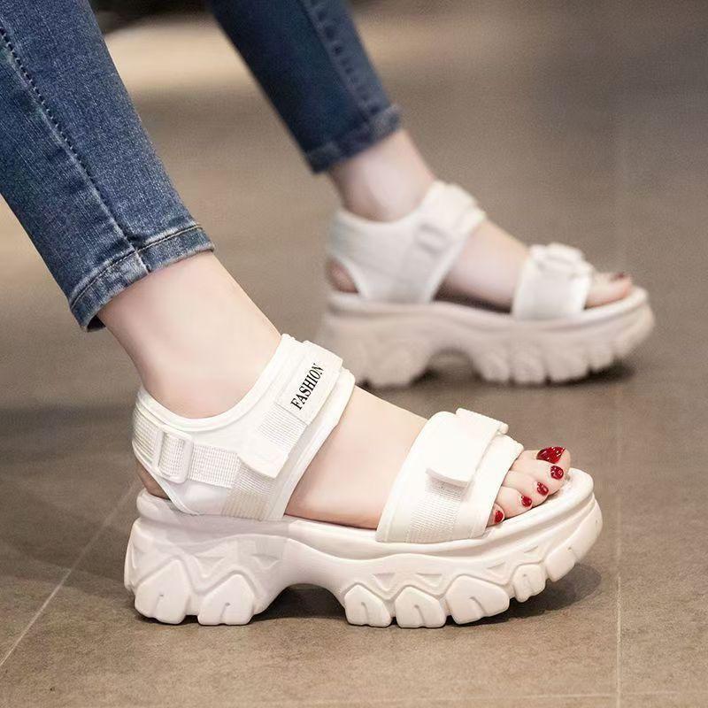 Papa Sandalen dicke Sohle Frühling und Sommer neu dicker Absatz mittlerer Absatz Muffin weiche Sohle Sportschuhe Strand Schuhe