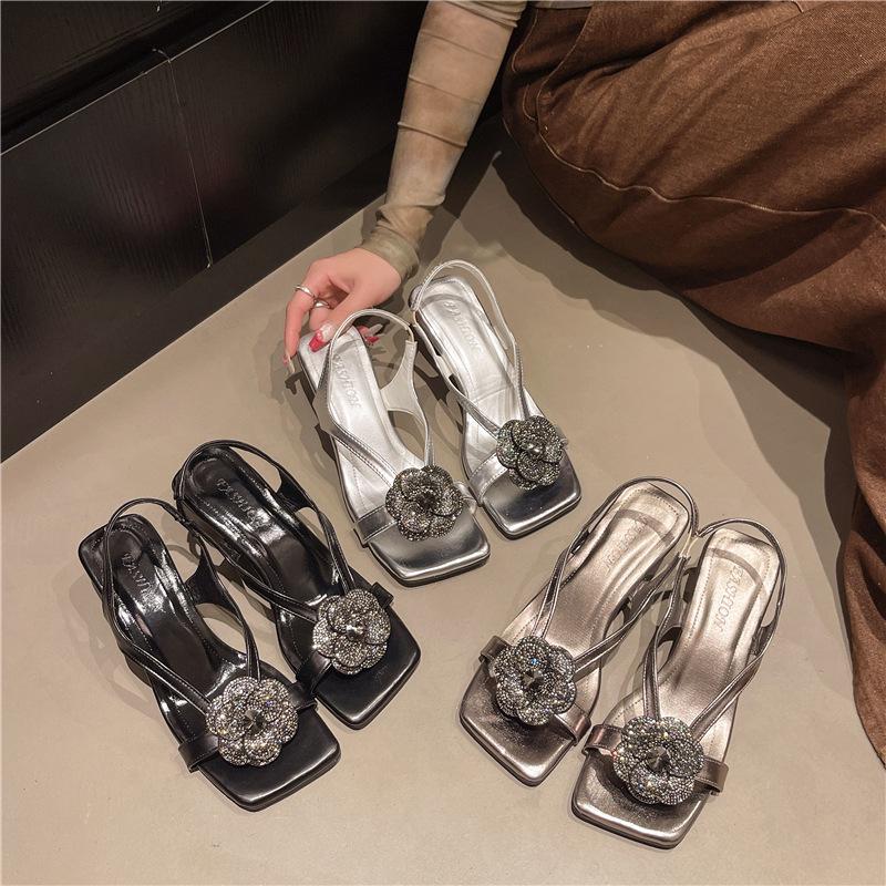 Fashion Square Head High Heels 2025 Summer New Temperament Camellia Flower Hollow Thin Heel Versatile Elastic Sandals
