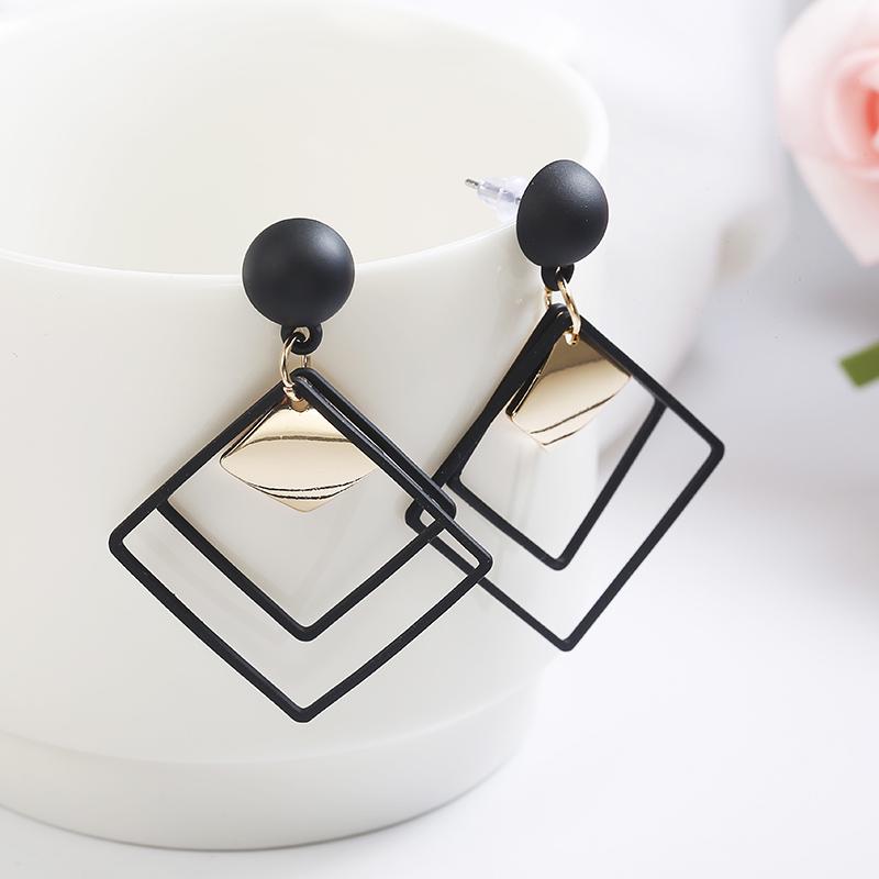 Trendy Black Double Layer Hollow Out Rhombus Drop Earrings for Women Party Geometry Round Metal Dangle Earrings Simple Zircon