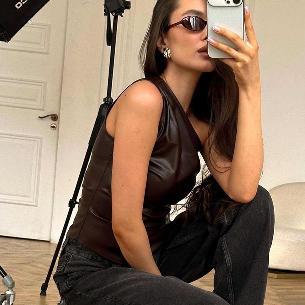 2025 Fall Snd Winter New Pure Color Slim Sleeveless One-Shoulder Slanting Collar Zipper Show Thin Jacket