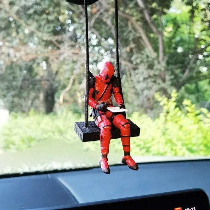 Marvel Deadpool Auto Rückspiegel Anhänger Lesen Deadpool Auto Anhänger Mini Miniatur Spielzeug Actionfigur Weihnachtsgeschenk