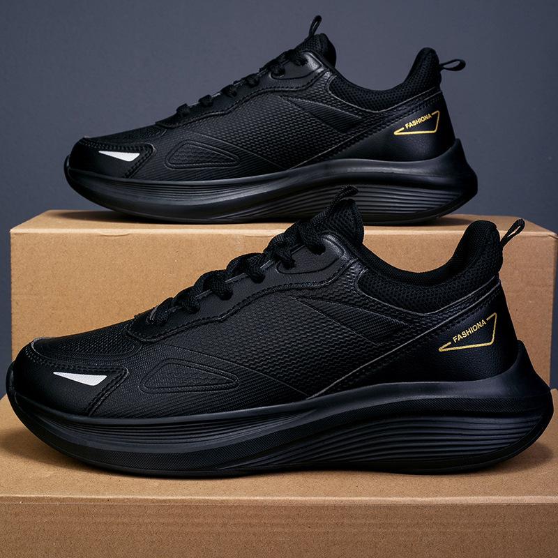 New spring sports men's shoes fashionable and lightweight sports black casual shoes versatile soft-soled shoes lightweight