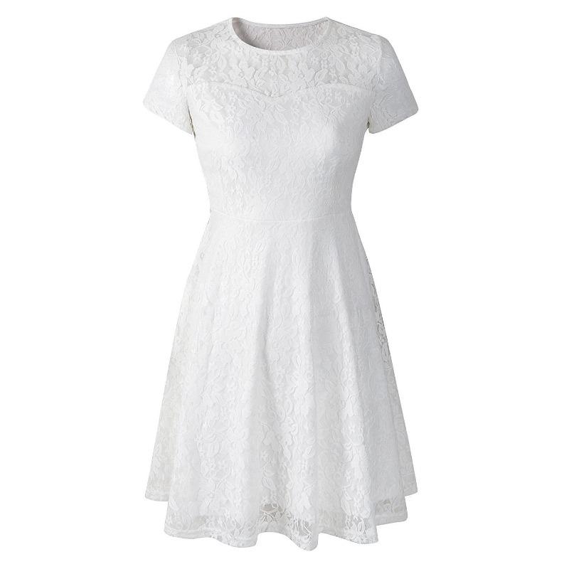Tempérament d'été, Robe en dentelle à manches courtes et col rond à la mode