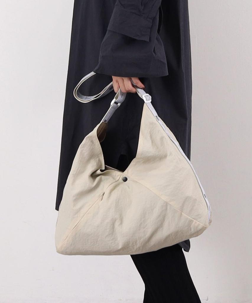 Cuco New Logo Tape X Wrinkled Nylon One-Shoulder BagA4 Fit, 2413111204, Ivory (004)