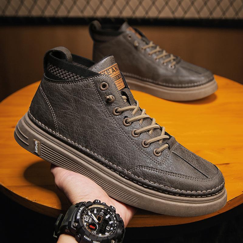 Sapatos Masculinos de Verão Novos para Tendências de Trabalho de Primavera Sapatos de Cano Alto Sapatos Casuais de Couro Botas Martin Sapatos Versáteis da Moda