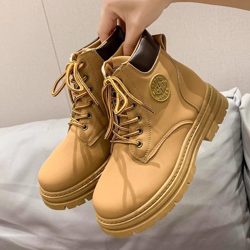 Shoes Tooling Rhubarb Boots 2025 Autumn New Fashion Martin Boots Locomotive Boots