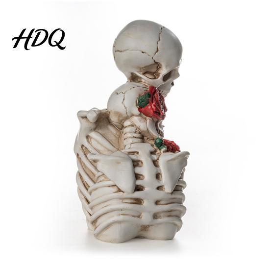 Skeleton Couple Ornament Halloween Resin Figurine, Vintage Gothic Skull Statue, Figurine Holiday Party Home Decoration for Shelf Table Mantel