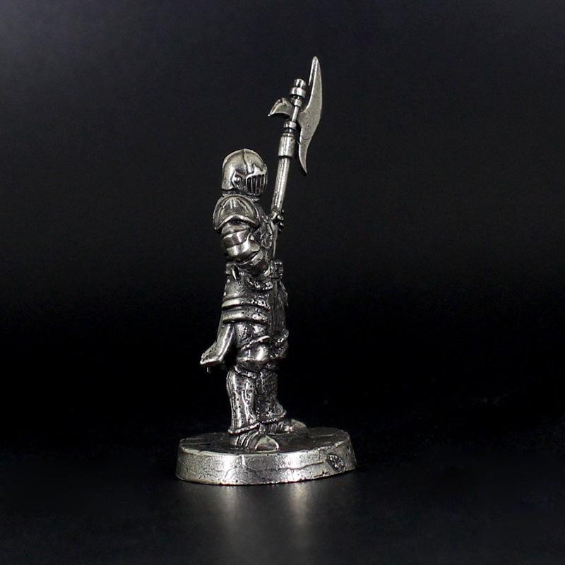 White Brass War Legions Fearless Knight Soldier Models Miniature Figurine Collections Table Game Ornament