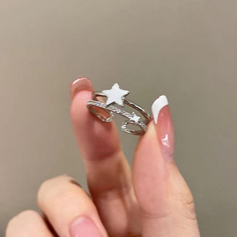 Doppellagiger Sternring, Ins-Nischen-Design für Damen, verstellbarer Ring zum Öffnen für Freundinnen und Studenten, leichter luxuriöser Zeigefingerring
