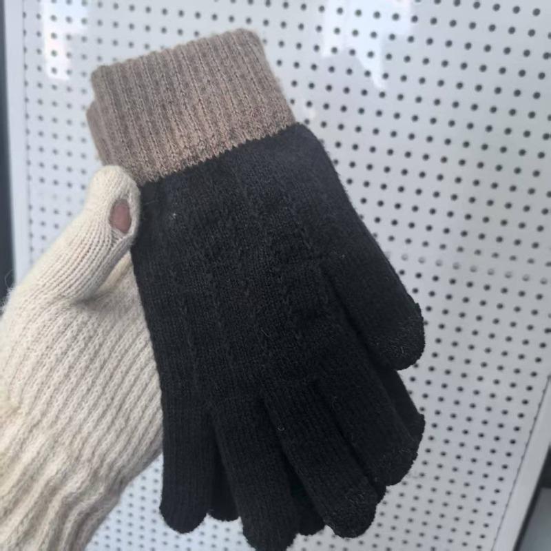 Winter Thermal Gloves Knitted Thermal Wool Jacquard Leather Standard Imitation Cashmere Gloves Jacquard Game Gloves