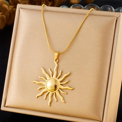 Stainless Steel Golden  Sun Pendant Necklace For Women Girl 2025  Concise Solar Neck Chain Jewelry Gift