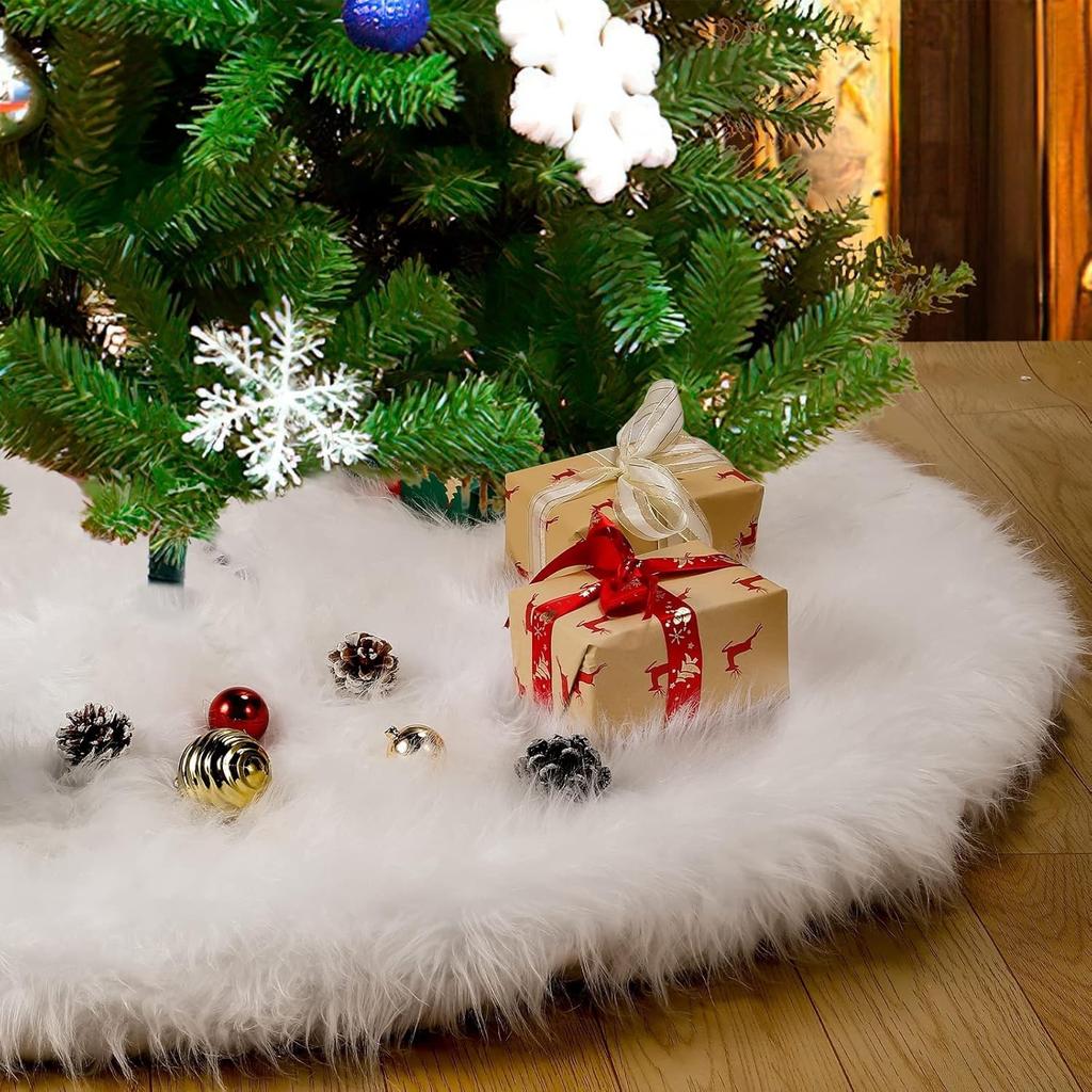 White Plush Christmas Tree Skirt with Soft Fluffy Border, Luxury -like Feel for Xmas, Weddings, Parties & Holiday Decorations