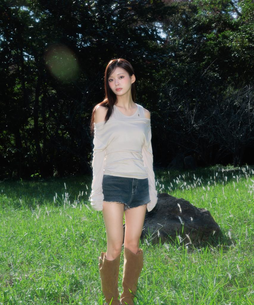 ROSEFRANTZ Layered Shirring Long Sleeve [Beige]