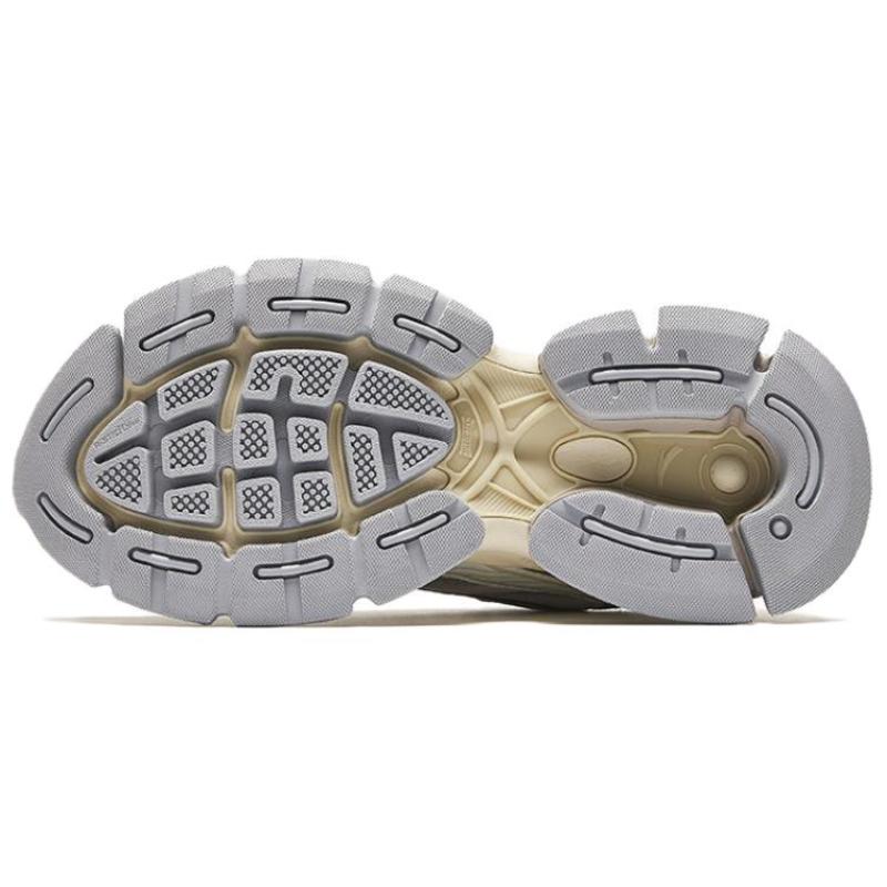 Anta Slip-Resistant Low-Top Running Shoes Men's Beige Gray Sneakers 112438805A-3