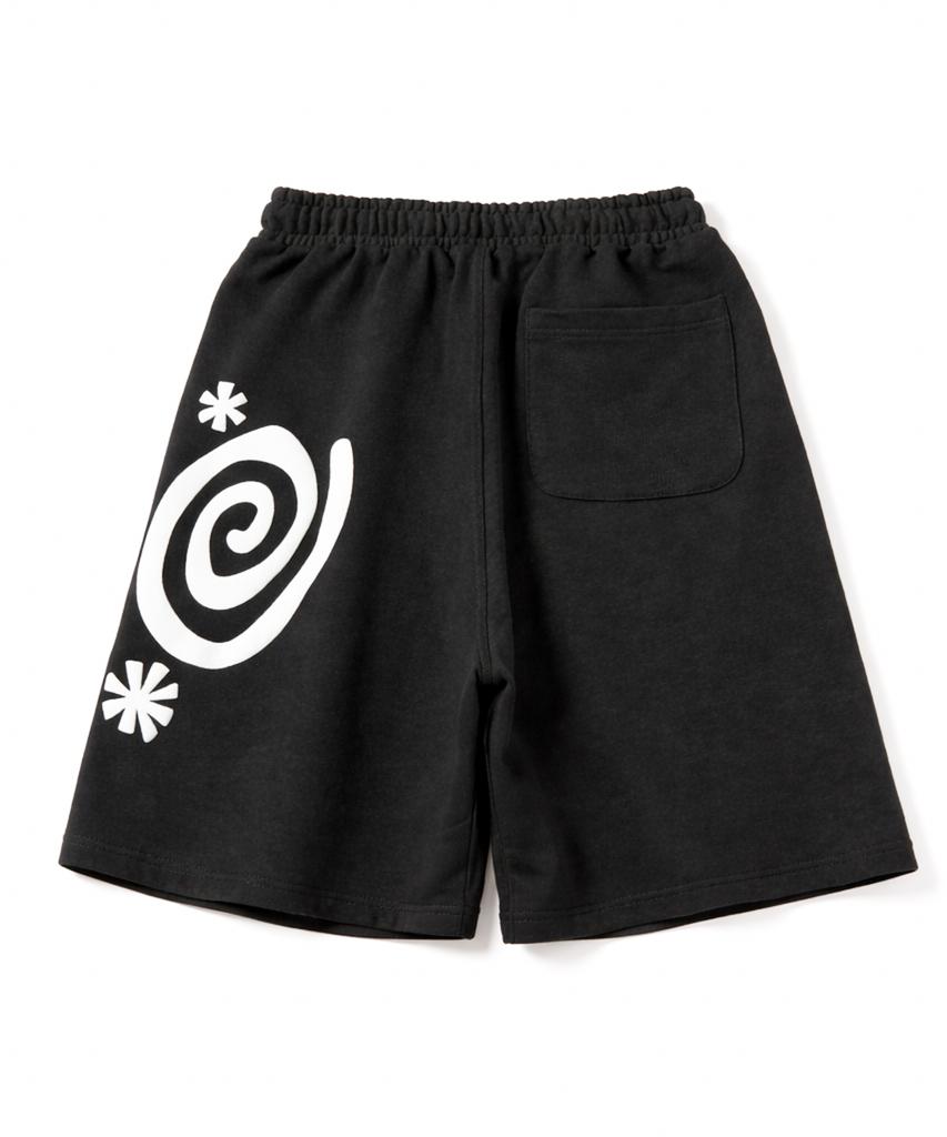 AMOU Molly One Tuck Bermuda Pants Black