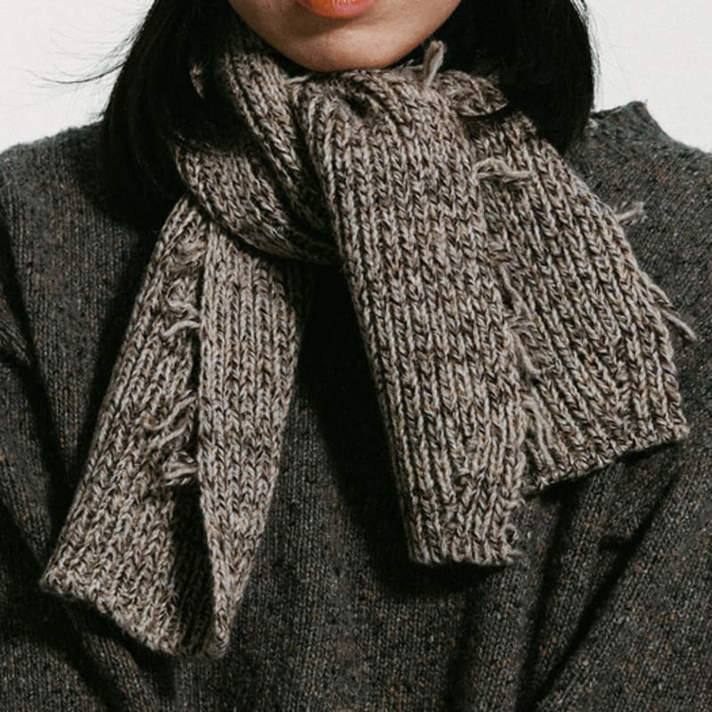 YOUNGOH YB Recyceltes Garn Ausgefranster Kurzer Strickschal
