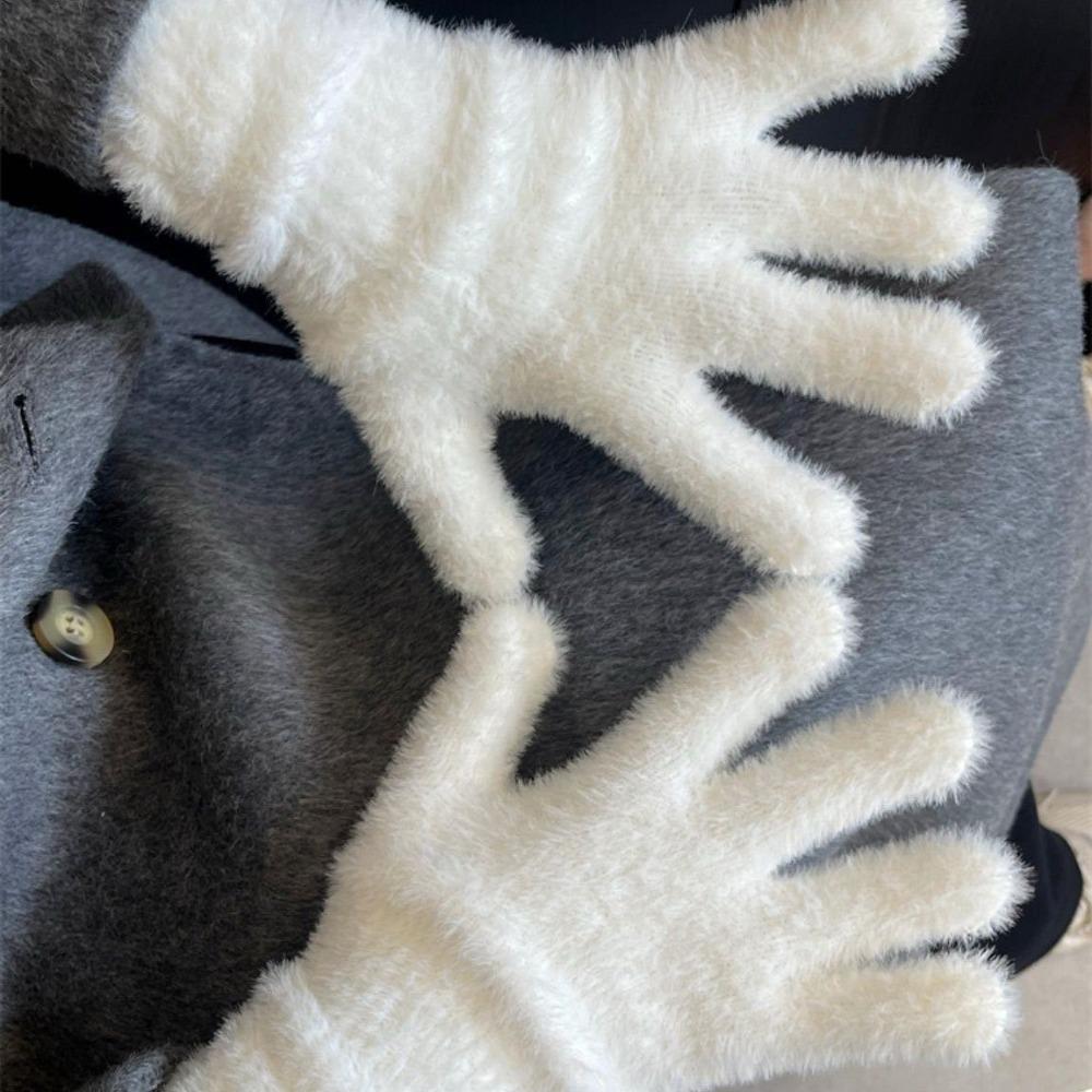 Women Men Gloves Lovely Coral Velvet Fingerless Warm Furry Gloves Winter Snow Versatile  Thickened Cold-proof Gloves