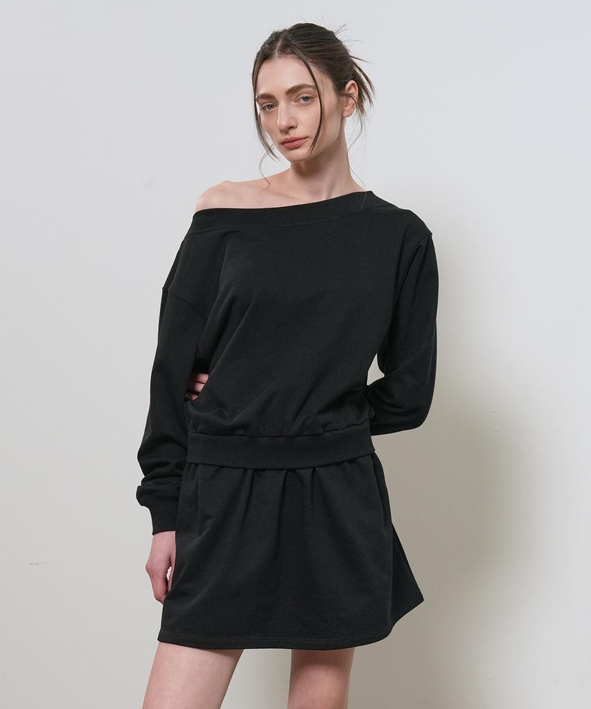 General Idea Boat Neck Sweatshirt Dress [Black] / Gf2Lop509