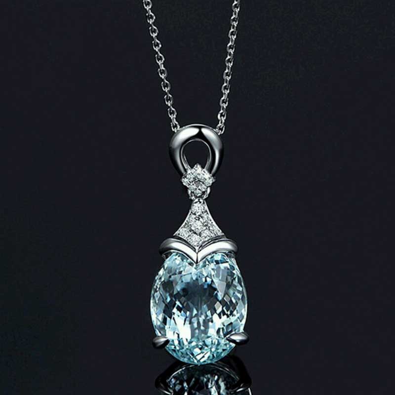 Exquisite Long Temperament Gift Elegant Pendant Fashion Necklace Ornaments Charm Chain