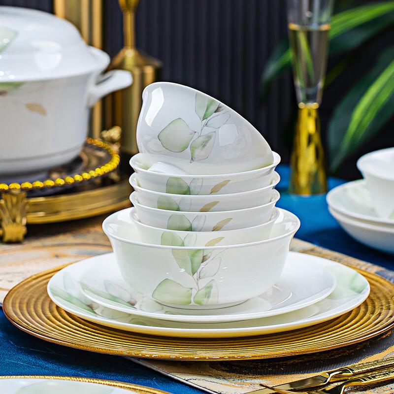 Service de table 56 pièces en porcelaine osseuse style Jingdezhen