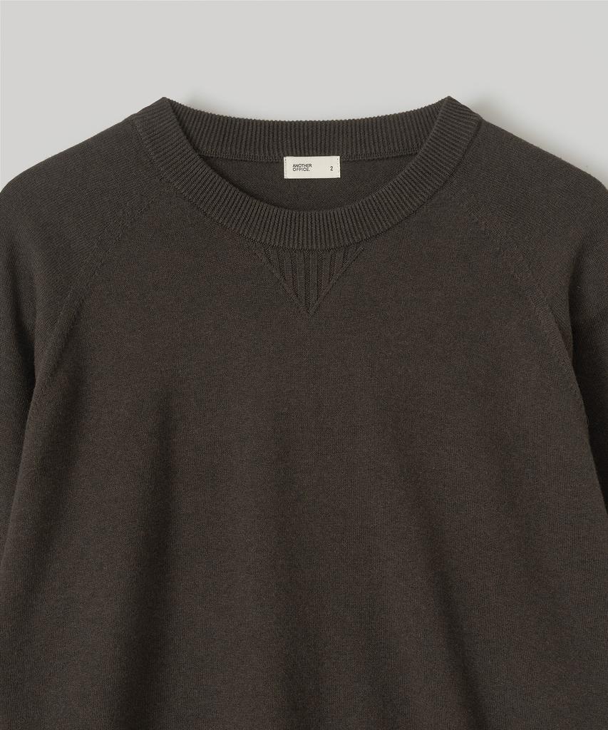 ANOTHER OFFICE Whole Garment Crew-Neck Knit (Dark Brown)