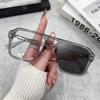 New Square Photochromic Sunglasses Women Men Rectangle Sun Glasses Female Oval Eyewear Oculos De Sol for Male Female Eyeglasses