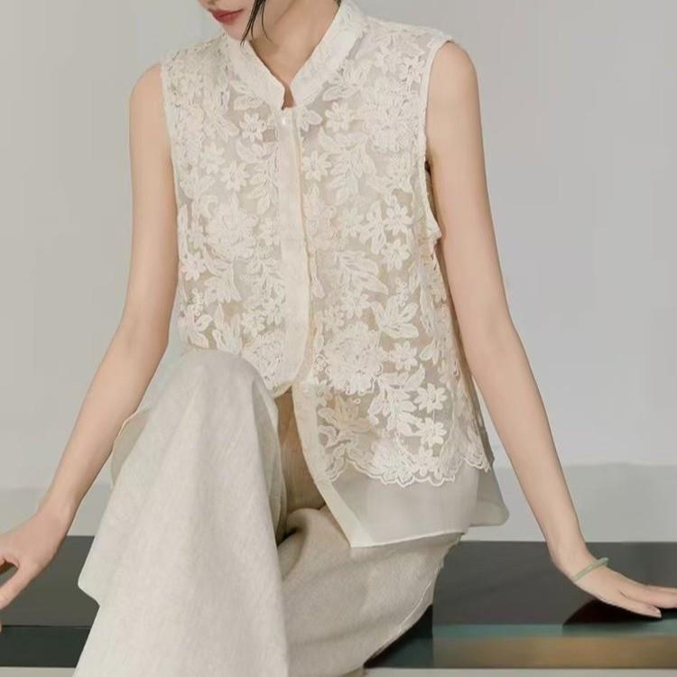 Chinese Style Lace Embroidered Stand Collar Vest with Frog Button and Shawl