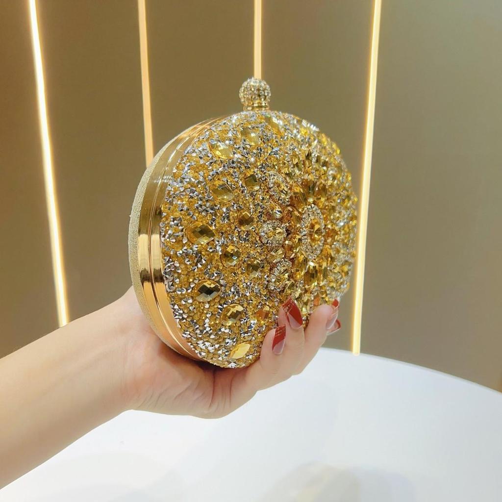 Večerní kabelka se slunečnicí z kamínků: Luxusní a všestranná crossbody kabelka s elegantním třpytem