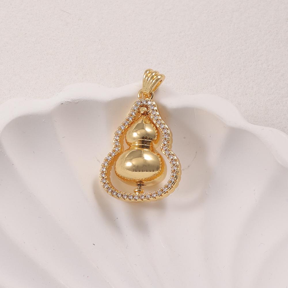 Golden Gourd Pendant: Fortune-Attracting Luxury Chain with Exquisite Design, Versatile Chinese-Style Accessory