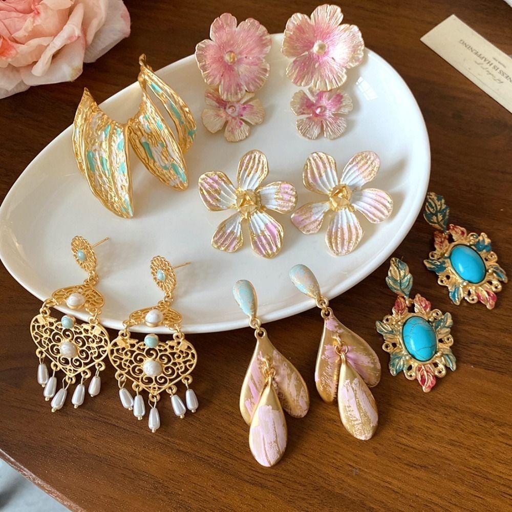 Trendy Baroque Enamel Flower Earrings Exquisite Sweet Oil Drop Flower Ear Studs Alloy Temperament Korean Style Earrings Jewelry