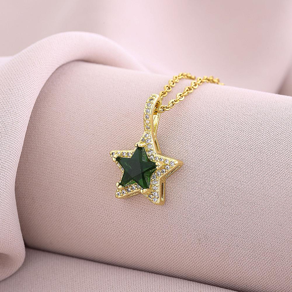 Halskette mit Smaragd-Anhänger für Damen, für Mädchen, hohes Gefühl, leichte Luxus-Minderheits-Schlüsselbeinkette, Halskette, Choker