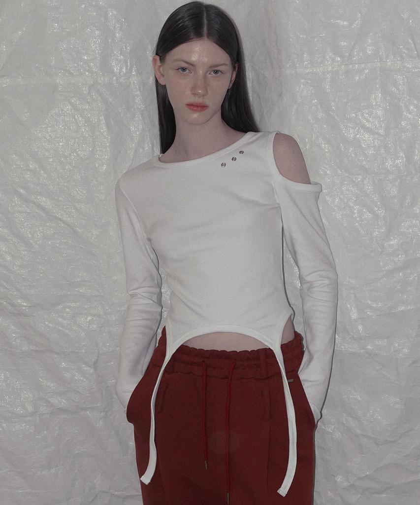 GROWHIDE Z'N'Eyelet Strap Slit Long Sleeve T-Shirt_Ivory