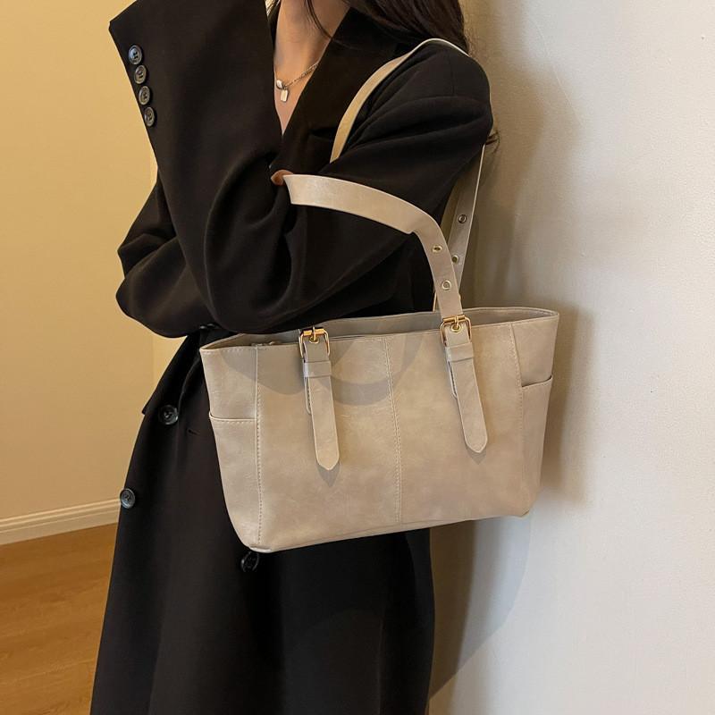 Trendige PU-Leder-Tragetasche für Damen Stilvolle Schultertasche mit großem Fassungsvermögen und Reißverschluss