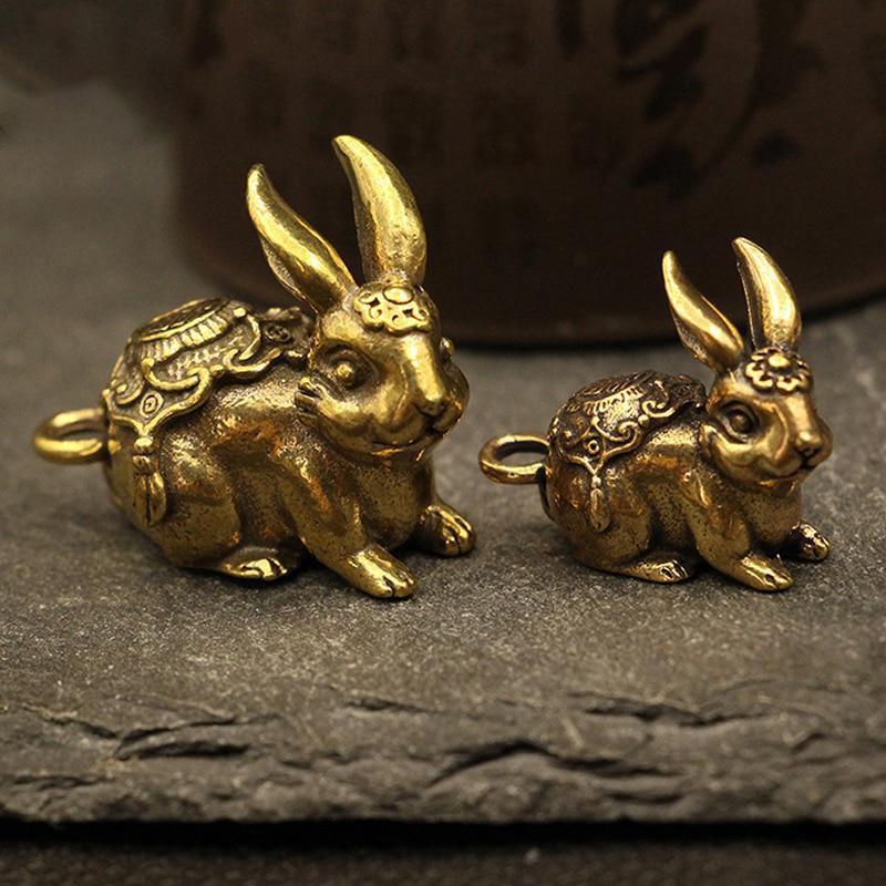 Chinese New Year Brass Zodiac Lucky Rabbit Statue Ornament Key Chain Pendant Figurine Home Office Decorations 2023