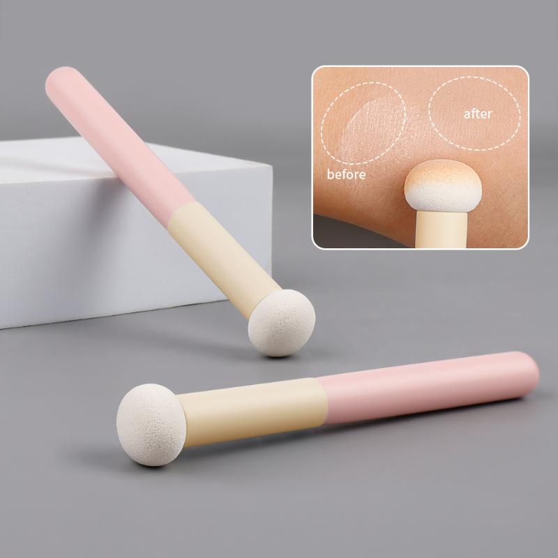 1pcs Concealer Brush Soft Wet and Dry Dual-use Mushroom Head Concealer Smudge Brushes Puff Lip Brush Professional Makeup Tools