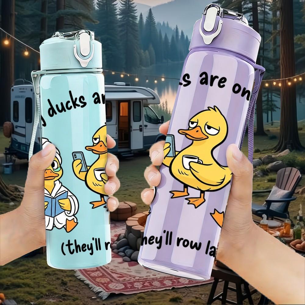 1PC Ducks On A Boat Cartoon Pattern 750ml Color Plastic Sports Water Bottle Leakproof Flip Straw Lid Suitable for Sports Office Home Use