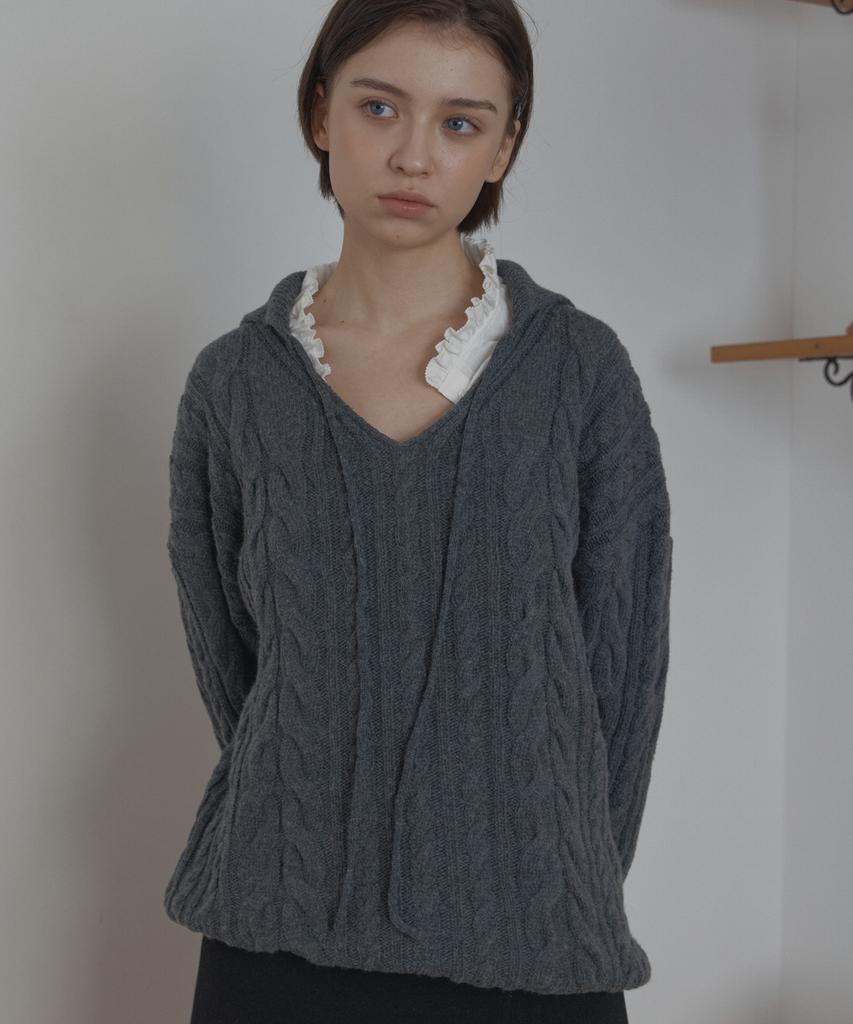 Poeteuseoul Cable Collar Knit_Charcoal