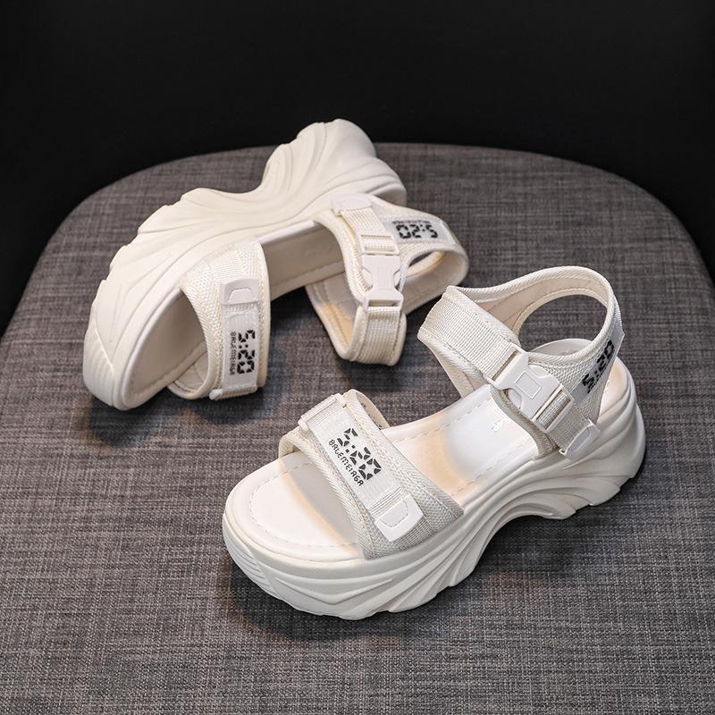 Casual Sports Sandals Women's Muffin Platform 2024 New Summer Small Height Increase Casual Dad Travel Shoes