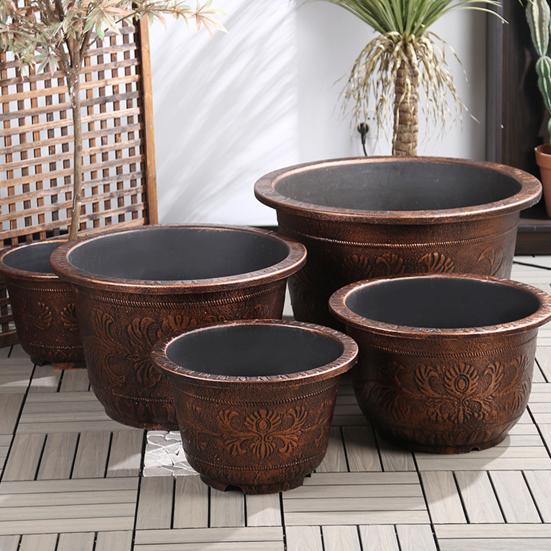Flower Pot Thickened Resin Decorative Planter with Drainage Holes Large Capacity Bronze Embossed Outdoor Garden Flower Pot