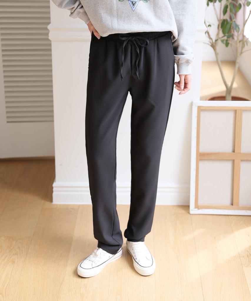 Jikeulib String Banding Stretch Black Slacks