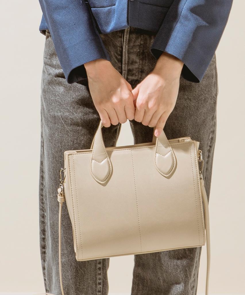 Lemine Square Crossbody Bag (Ivory)