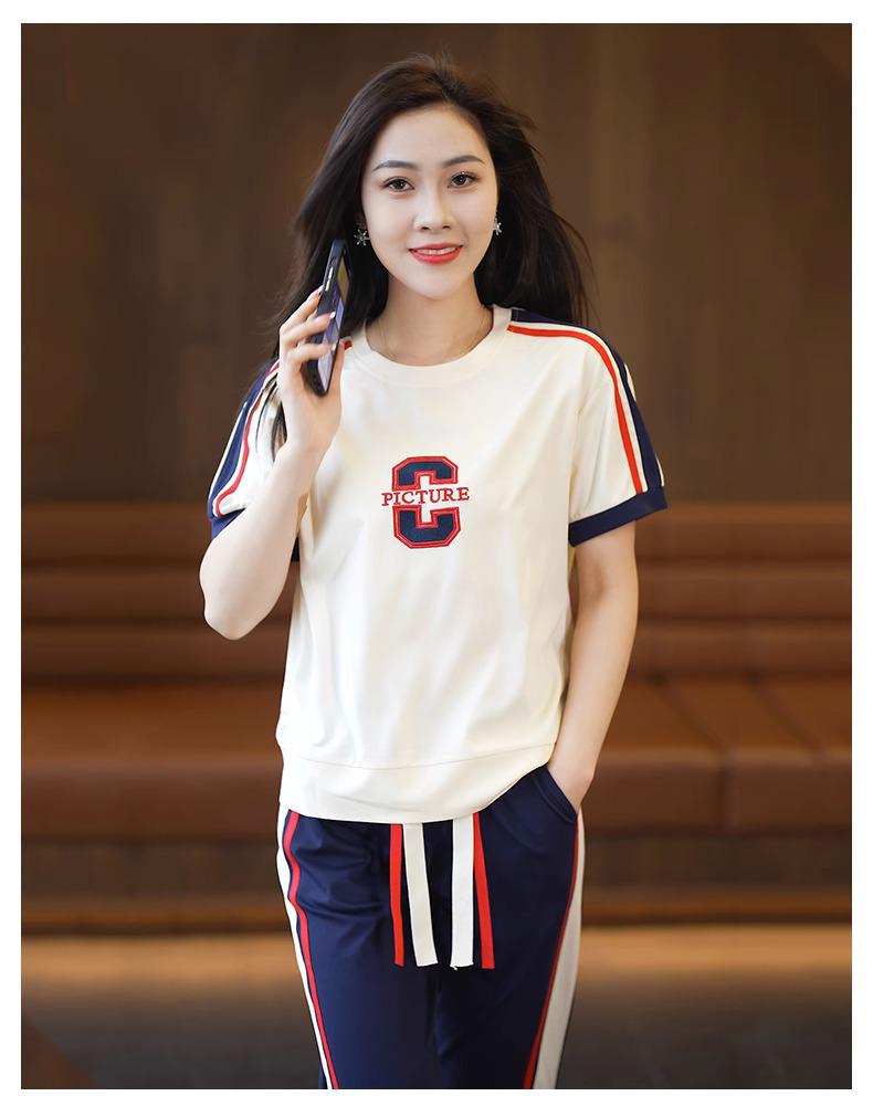 Women's Summer 2026 Slimming Fashion Joggers Set: Stylish Short Sleeve Two-Piece for a Casual, Age-Reducing Look