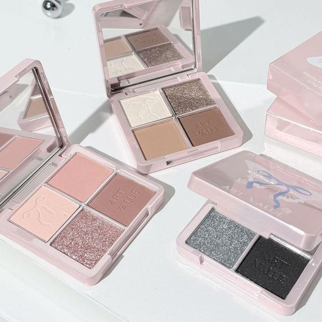 Art Value - Butterfly Pact Series 4-Color Eyeshadow Palette - 6 Types