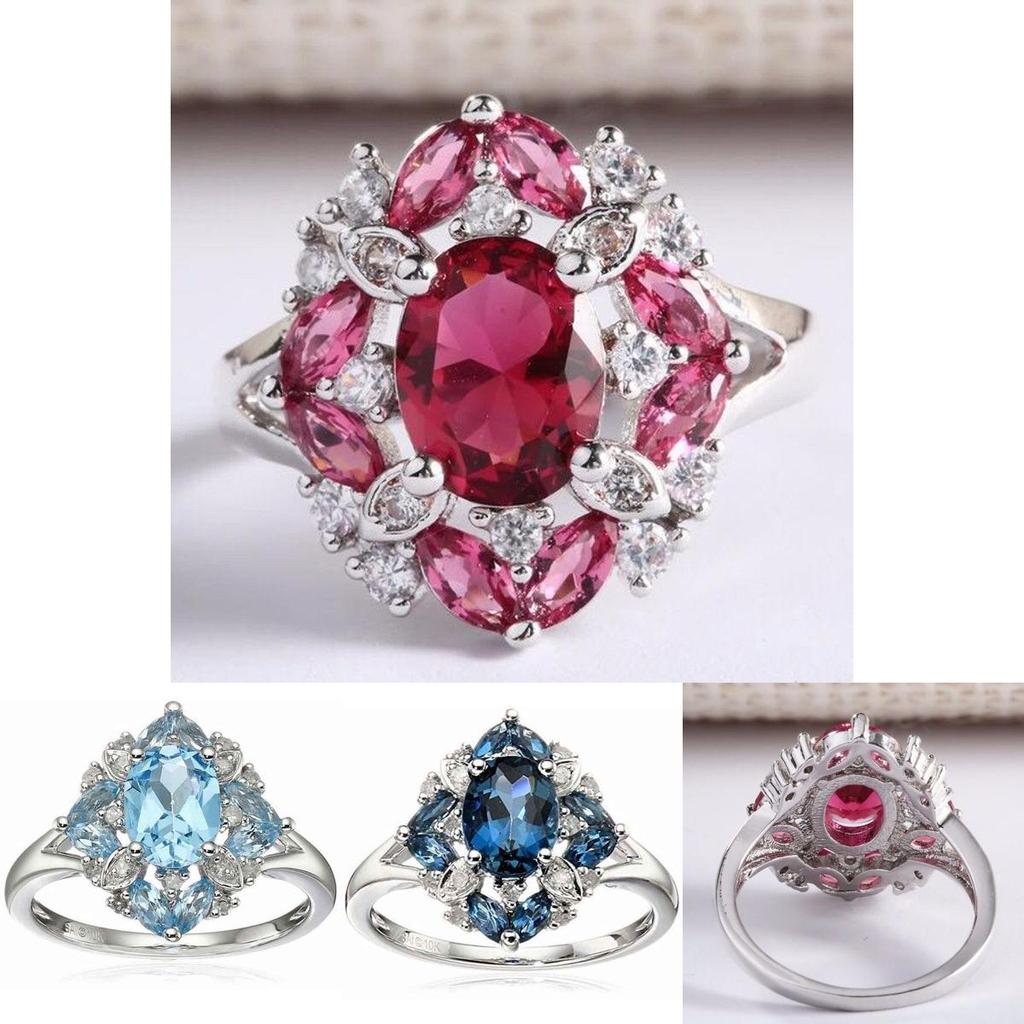 Prächtige versilberte Ringe mit oval geschliffenem natürlichem blauem Saphir und Strasssteinen