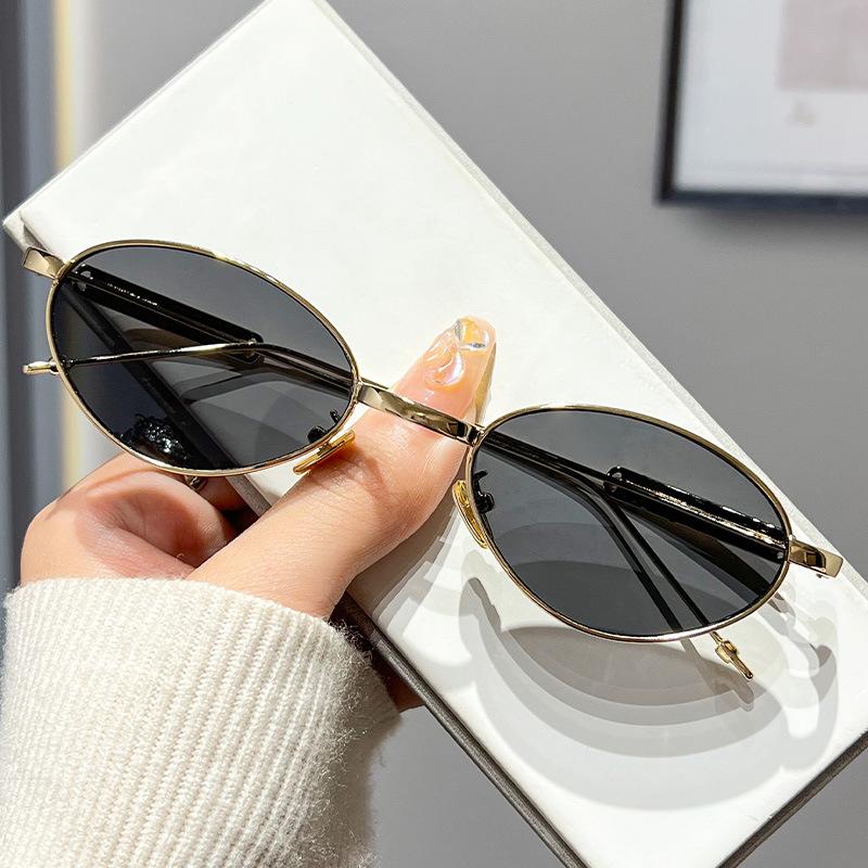 Brille Metall Silber Hohe Intelligenz Oval Old Money Stil Anti-Blaulicht Passender Grad Myopie Flachglas Koreanische Version Damenmodell